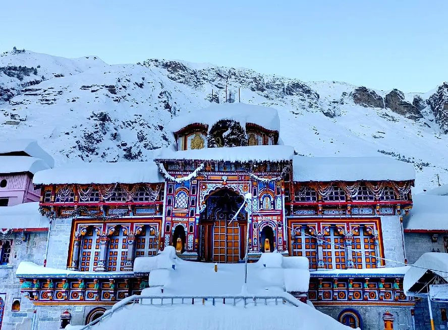 Badrinath Yatra by cab